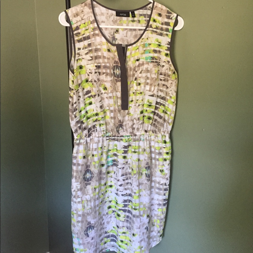 Apt. 9 summer floral dress with pockets